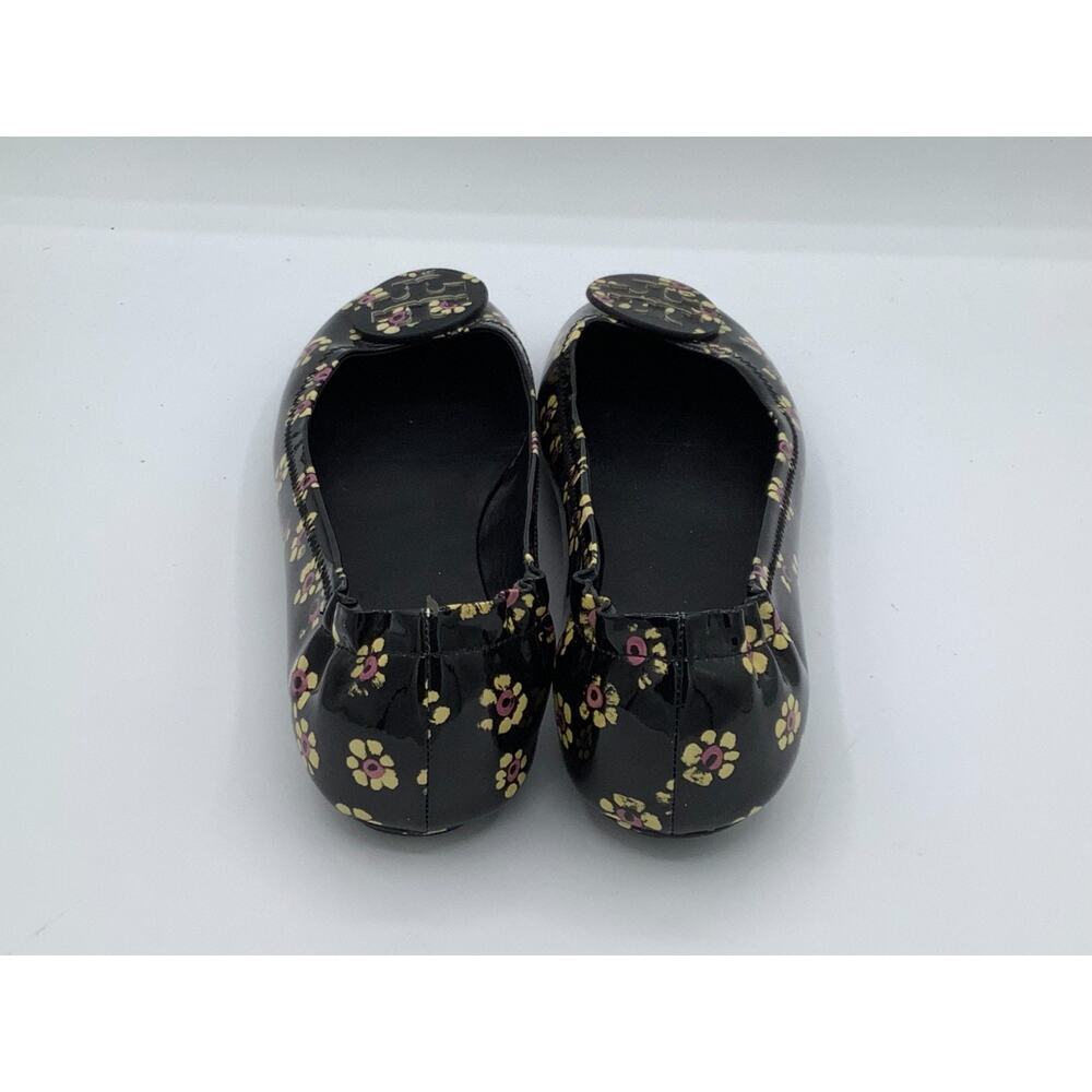 Tory‎ Burch Size 8.5 Black Patent Leather with Yellow Pink Flowers Flats - Picture 3 of 7
